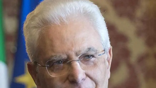 Il Presidente della Repubblica Sergio Mattarella rivolge il suo indirizzo di saluto in occasione dell'incontro con i Rettori della "Venice Internationale University", nel ventesimo anniversario di fondazione, Roma, 30 ottobre 2015 ANSA/ PAOLO GIANDOTTI - UFFICIO STAMPA E COMUNICAZIONE PRESIDENZA REPUBBLICA ++HO - NO SALES EDITORIAL USE ONLY++