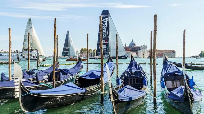 Gondole in bacino San Marco