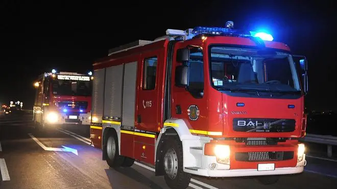 2011-03-04 -DA-incidente sulla mebo vigili del fuoco bolzano soccorsi mebo