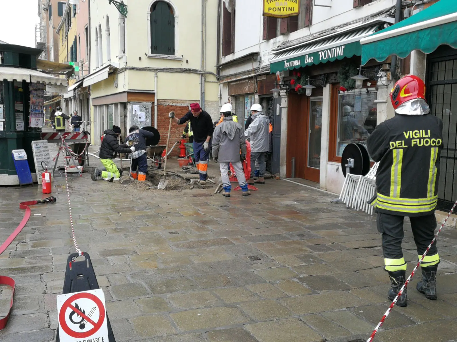 Fuga di gas al ponte delle Guglie