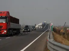 MORSEGO FGAVAGNIN INCIDENTE IN A4 USCITA OBBLIGATORIA CASELLO DI NOVENTA DI SOLITO SAN DONA ERA INVASA DAL TRAFFICO..OGGI I CAMIONE E TRAFFICO LEGGERO PER MILANO E' STATO DEVIATO CON SUCCESSO NUOVA TANGENZIALE E PONTE SUL PIAVE