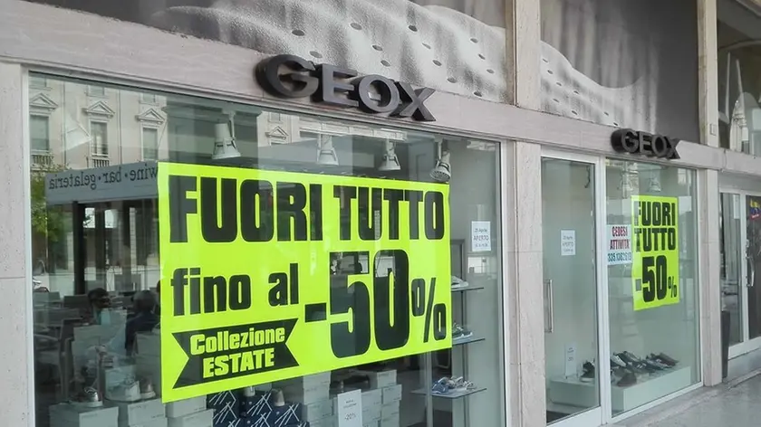 DINELLO - TOMMASELLA - S,DONA' - GEOX PIAZZA INDIPENDENZA