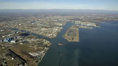 Una veduta dall’alto del Sito di interesse nazionale di Porto Marghera