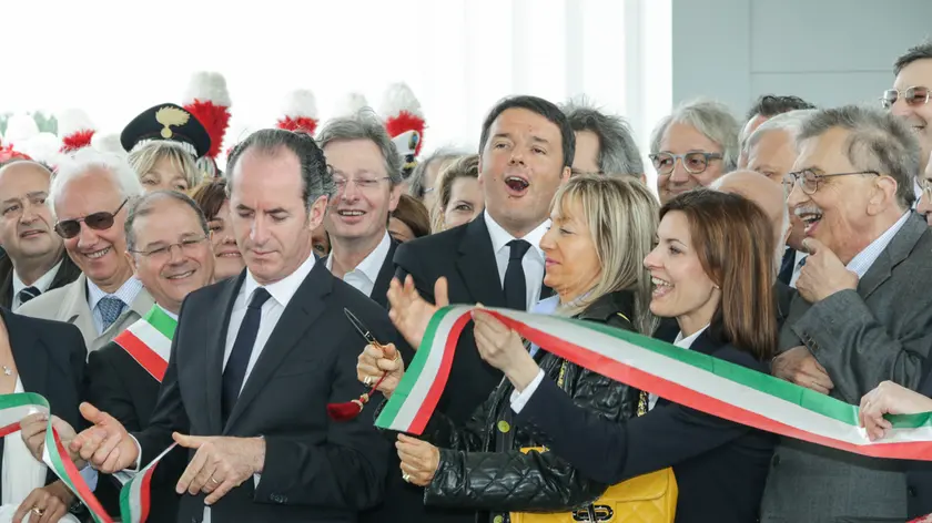 Renzi all'inaugurazione del padiglione Aquae, nella sua precedente visita a Venezia