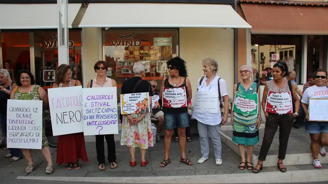 Manifestazione di sostegno alla ministra Kyenge in piazza Ferretto, Mestre