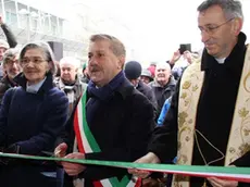 COLUCCI - DINO TOMMASELLA - JESOLO LIDO - INAUGURAZIONE DEL PRESEPIO DI SABBIA - IL SIG. CON LA BARBA ' IL DIRETTORE ARTISTICO RICHARD VARANO