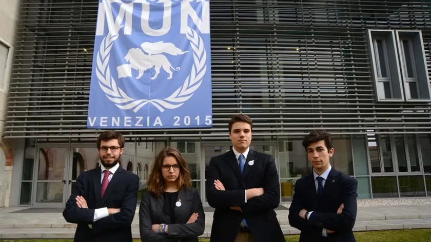 Interpress/M.Tagliapietra Venezia 26.02.2015.- Liceo Foscarini. Manifestazione Foscanum Venezia 2015. Da sx Pietro Haas, Francesca Da Ros, Lorenzo Rubbini, Lorenzo Marzo Magni.