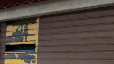 Tabaccheria rapinata di fronte al Pesco a Tessera in via Triestina 154