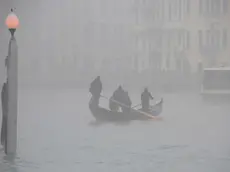 Vitucci Venezia 17.01.2012.- Nebbia fitta in Canal Grande.- Interpress