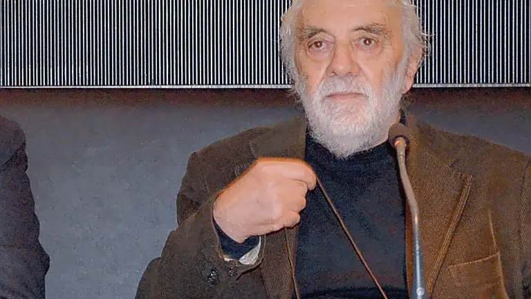 Il critico d’arte Enzo Di Martino scomparso all’età di 84 anni