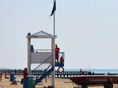 DE POLO - DINO TOMMASELLA - JESOLO - VEDUTE SPIAGGIA - PRENOTAZIONE SDRAI - SINDACO ZOGGIA - POSTO SOCCORSO E ALTANE BAGNINI