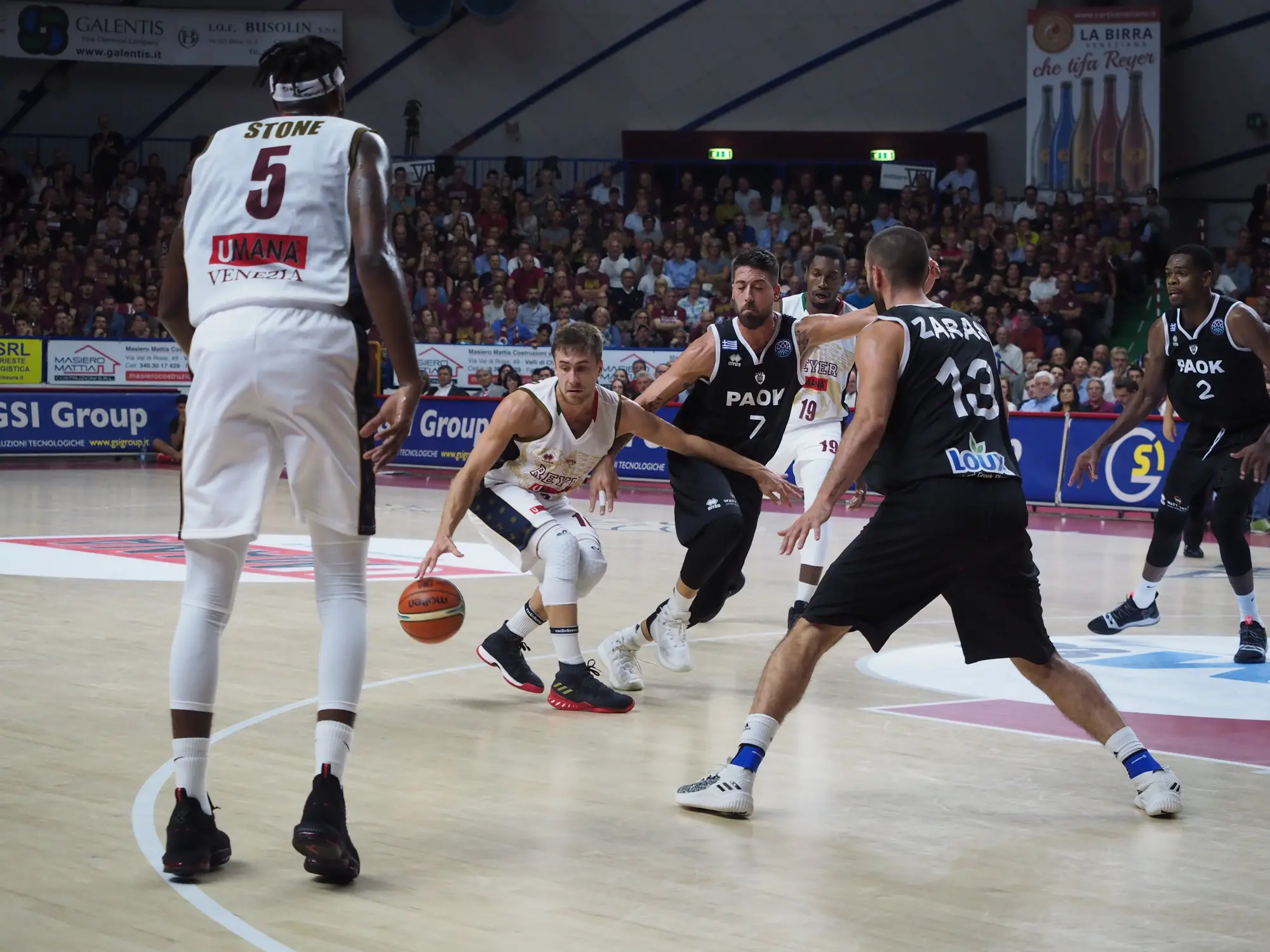 Foto Agenzia Candussi/Cruccu/Palasport Taliercio, Mestre / Umana Reyer vs Paok, De Nicolao