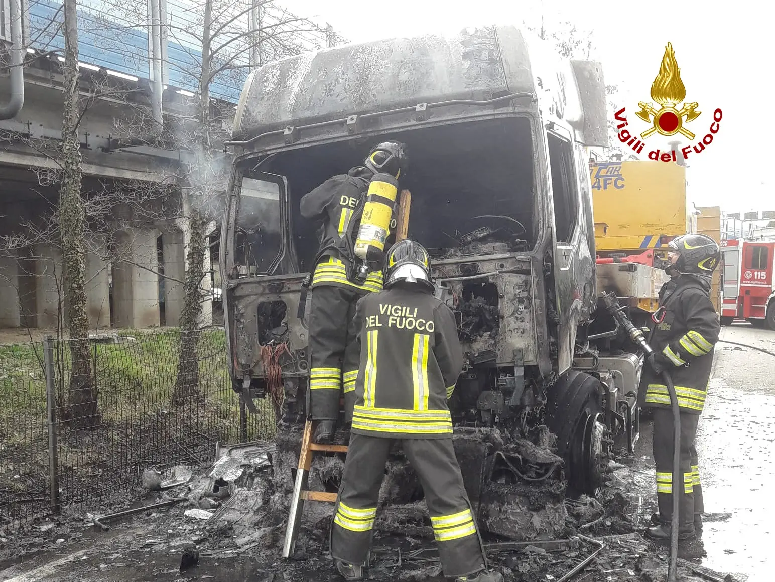 Quello che resta del camion
