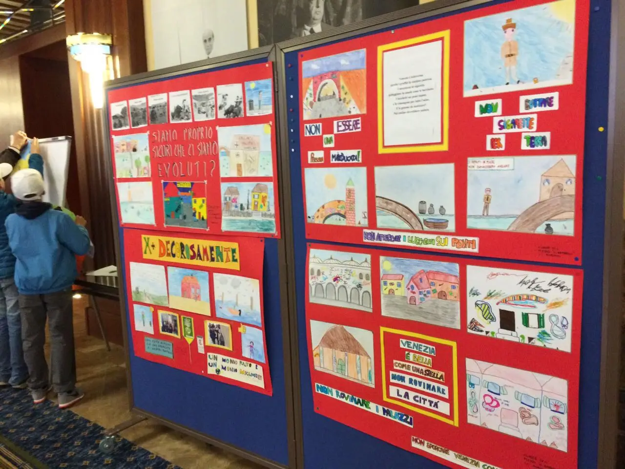 500 bambini hanno ripulito Venezia e raccontato l'esperienza, per il progetto Indecorosamente