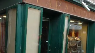 L’ex libreria Tarantola a San Luca