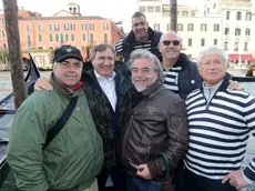 Interpress/M.Tagliapietra Venezia 28.11.2016.- Riapertura del traghetto gondole del Carbon. Sindaco Luigi Brugnaro e Aldo Reato.