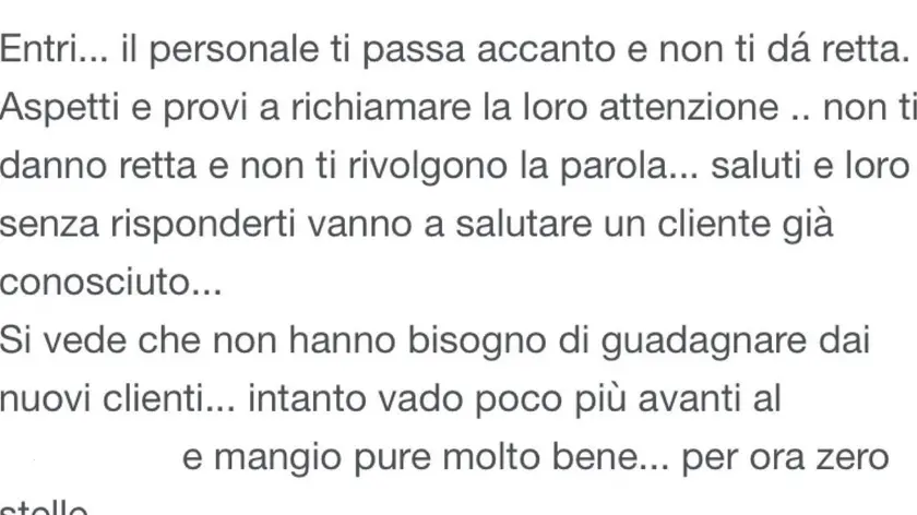 Una delle recensioni in cui un cliente invita ad andare in un altro locale a Jesolo