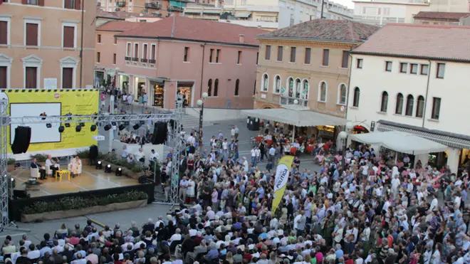 Festival della politica day 3 Ezio Mauro, Massimo Cacciari e Gustavo Zagrebelsky in 'La Costituzione domani' Piazza Ferretto, Mestre