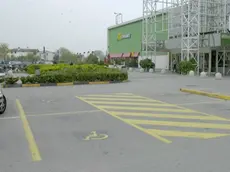 FOTO GAVAGNIN (DE POLO) PARK PORTATORI DI HANDICAP AL CARREFOUR DI PORTOGRUARO