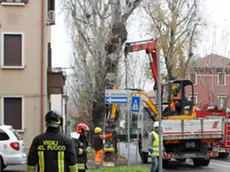 fuga di gas e intervento vigili del fuoco in via Zambelli, Marghera.