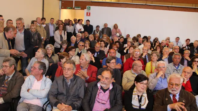 Conferenza 'L'affaire Lumière' sulla torre di Pierre Cardin presso l'aula magna del centro Santa Maria delle Grazie di Mestre