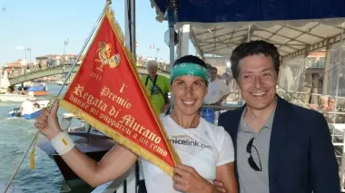 Luisella Schiavon premiata dall’assessore Panciera