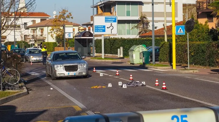 Fotoagenzia Candussi / Mion / SR245, Trevignano / incidente su strisce pedonali