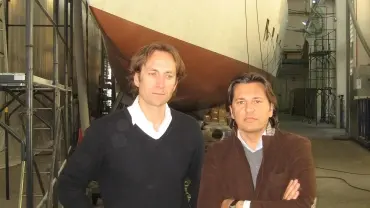 Da sinistra il triestino Riccardo Dei Rossi e il padovano Alberto Peruzzo che gestiscono il cantiere navale a Marghera