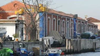 Il cantiere Nuovo Moschettiere di Bruno Vidali morto suicida in carcere a Tolmezzo