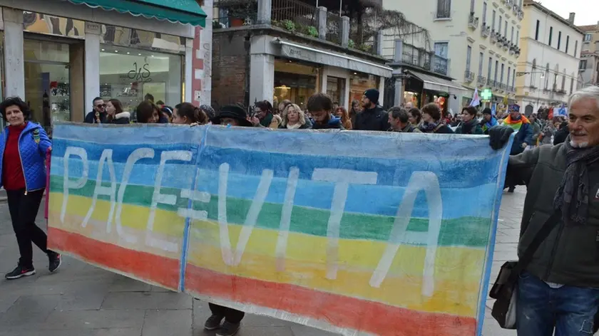 Interpress/M.Tagliapietra Venezia 29.11.2015.- Manifestazione per il Clima. Strada Nuova.