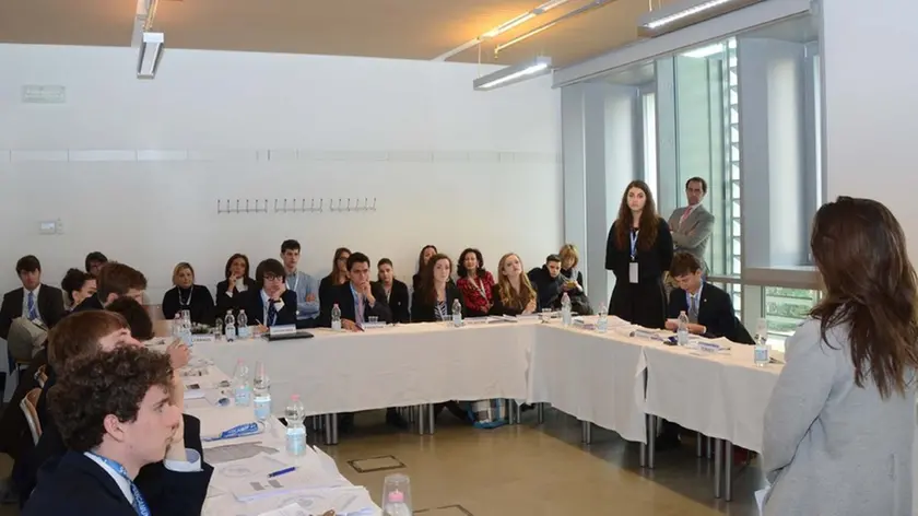 INTERPRESS/GF.TAGLIAPIETRA. 01.03.2015.- CONCLUSI I 3 GIORNI"FOSCAMUN" AL LICEO FOSCARINI.