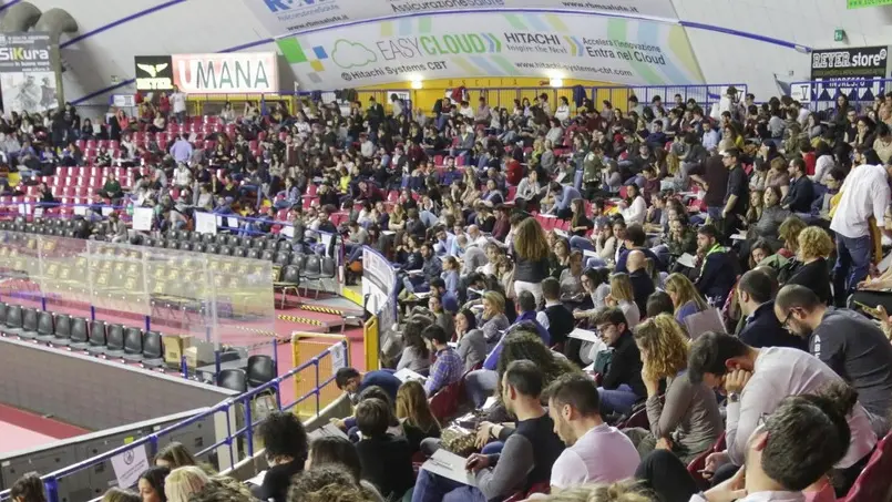 Foto Agenzia Candussi/ Furlan/ Mestre, stadio Taliercio/ Concorso pubblico per infermieri