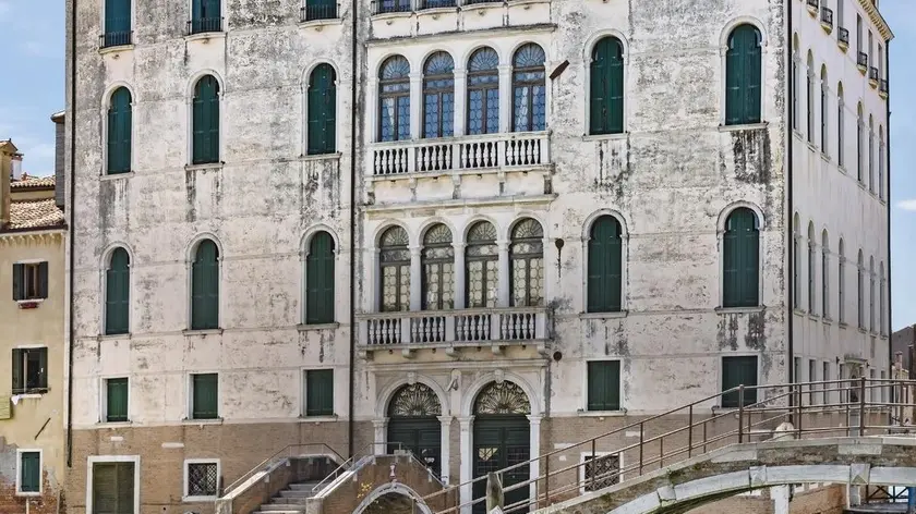 La veduta del palazzo
