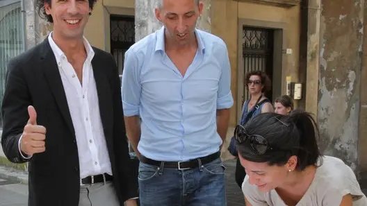 Allegranzi Raccolta firme contro legge merlin