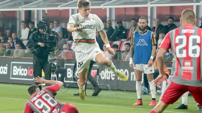 Cremonese-Venezia: finisce 0-0
