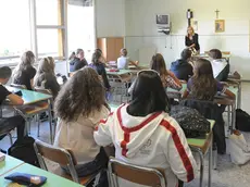 Studenti del liceo linguistico San Giuseppe del Carbulotto, a Roma, in una foto d'archivio. ANSA / MARIO DE RENZIS