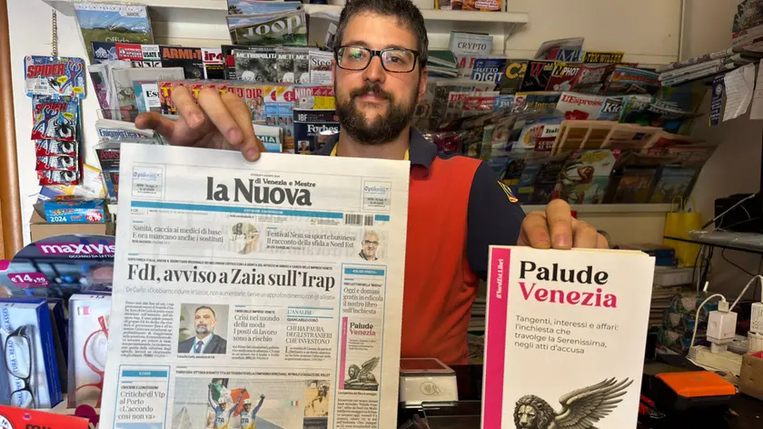 Andrea Camporese, edicolante vicino a casa di Boraso