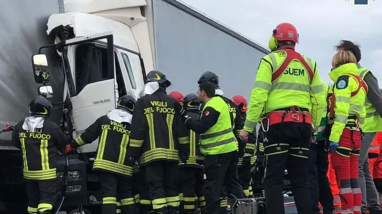 De Polo - Dino Tommasella - Portogruaro - Incidente Autostrada A4 - foto dal sito Suem 118