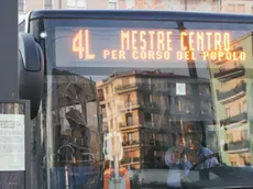 Foto Agenzia Candussi/ Chiarin/ Mestre, piazzale Cialdini/ Dal 9 gennaio 2017 modifiche di alcune linee bus