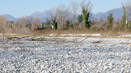 Ferrazza Vidor fiume Piave