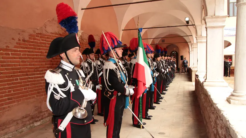 I carabinieri schierati per la festa dell'Arma a Venezia