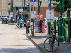 GIORNALISTA: Chiarin AGENZIA FOTO: Candussi LUOGO: Mestre Stazione DESCRIZIONE: Avviso rimozione velocipedi in divieto di sosta