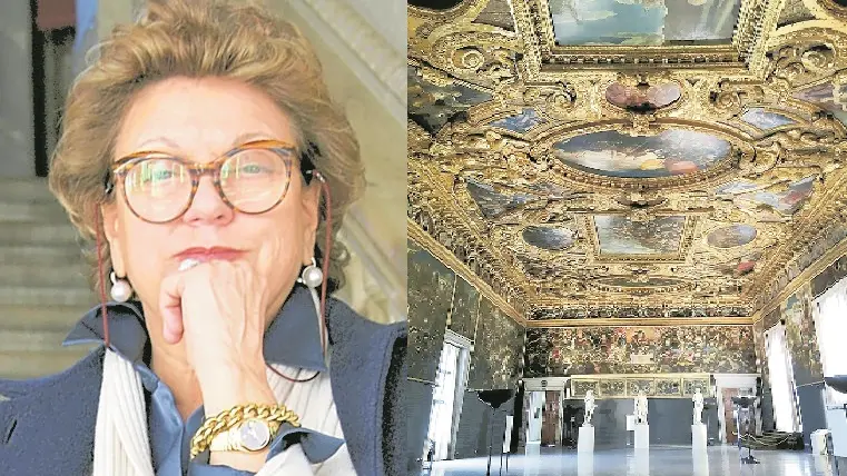 La direttrice Gabriella Belli e il salone di Palazzo Ducale dei Musei Civic