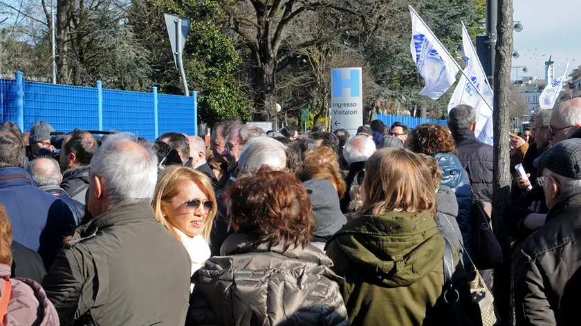 SAN DONA' DI P -. DINO TOMMASELLA - COLUCCI - MANIFESTAZIONE IN DIFESA DELL'OSPEDALE