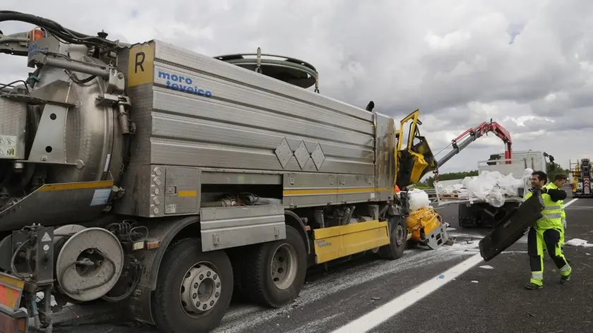 Filippi Agenzia foto film Lughignano incidente stradale mortale a27