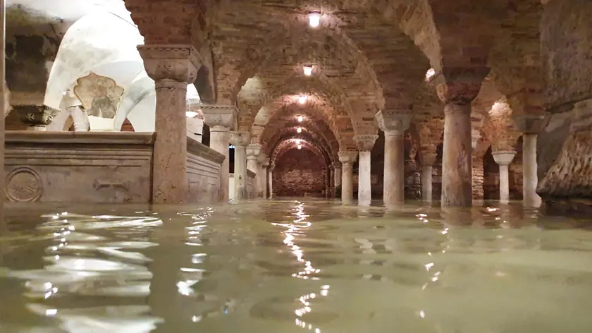 Interpress\M.Tagliapietra Venezia 13.11.2019.- Acqua alta eccezionale. Cripta di San Marco.