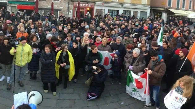 Interpress/M.Tagliapietra Venezia 23.01.2016.- Manifestazione Unioni Civili. Campo Santa Margherita.