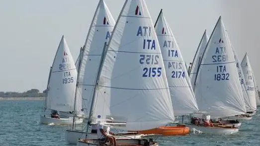 foto Trofeo Adriatico Dinghy per BIANCHI - Dinghy in regata a Chioggia
