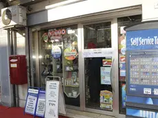 FGAVAGNIN CAGNASSI SAN DONA € 500.000 VINCITA LOTTERIA ITALIA RICEVITORIA ESTERNO RICEVITORIA