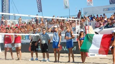IN TRIONFO ANCHE NEL 2010. I fratelli Matteo e Paolo Ingrosso protagonisti (e vincitori) anche nella scorsa edizione sulla sabbia di Jesolo. Ora sono reduci dalla vittoria ottenuta nell’ultima tappa di qualificazione, che si è svolta la settimana scorsa a Cesenatico
